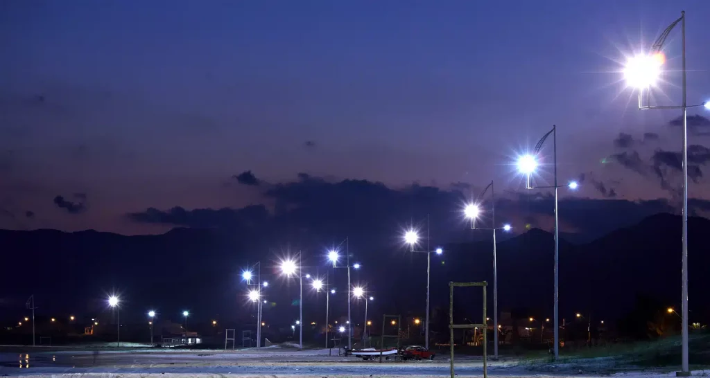 [Vídeo] Quais são os benefícios das PPPs para a iluminação pública?