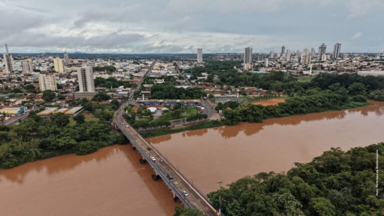 Vista aérea de Rondonópolis usada para ilustrar o Plano Diretor de Rondonópolis